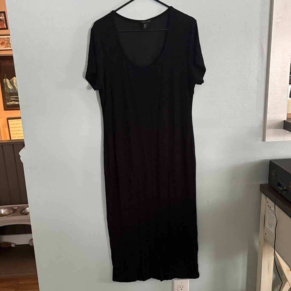 Rachel Zoe Elegant Black Midi Dress